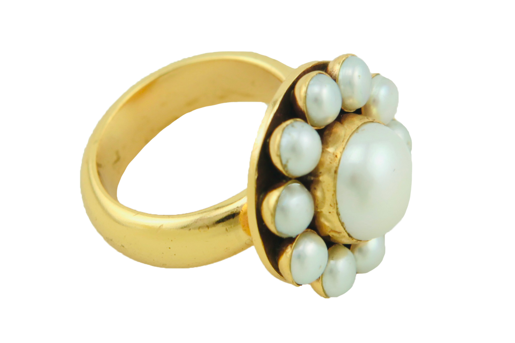 Pearl Ring 1800